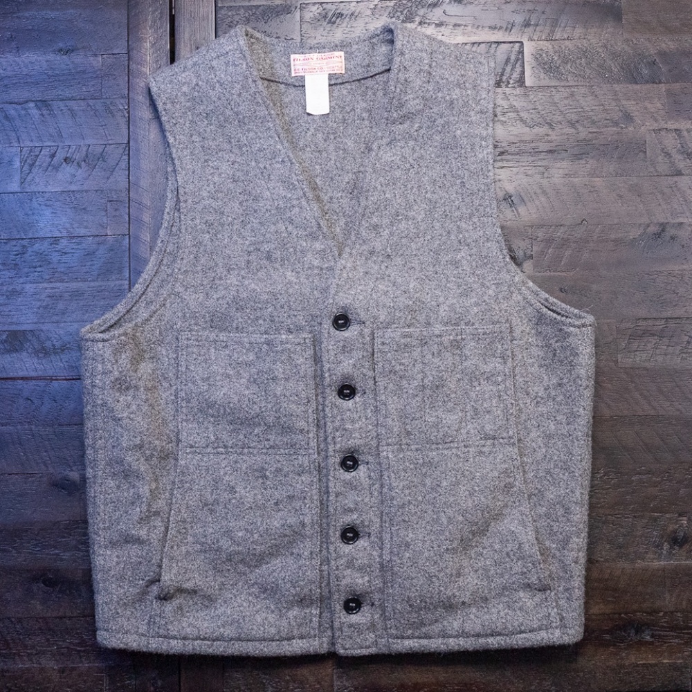 Vintage Filson Vest Heather Gray Vest Size 40 100% Wool Made in USA.